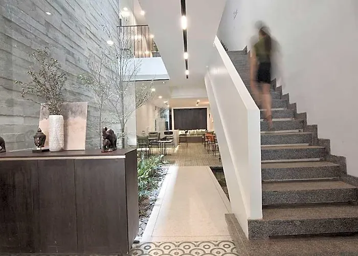 Aborest Tropical Hostel