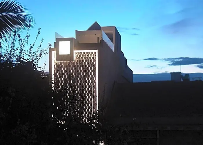 Aborest Tropical Hostel *
